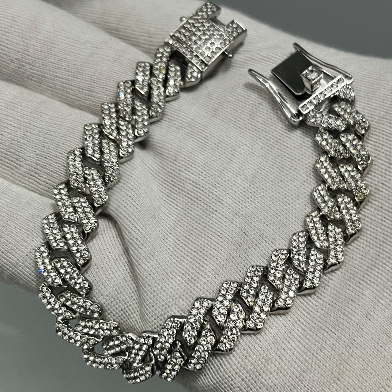 Iced Out Cuban Link Chain Bracelet for Men & Boys